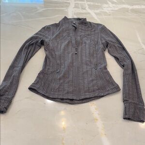 Lululemon Gray define jacket size 8